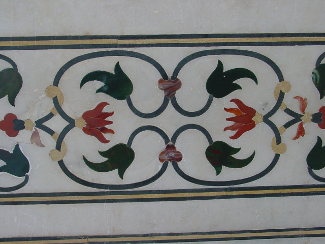 india049.JPG