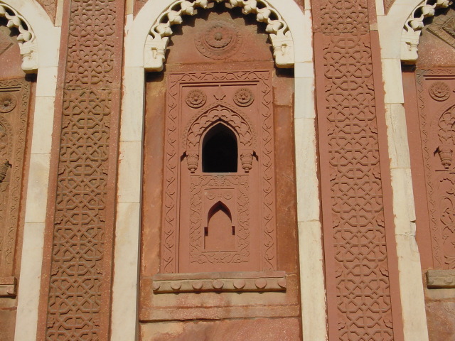 india057.JPG
