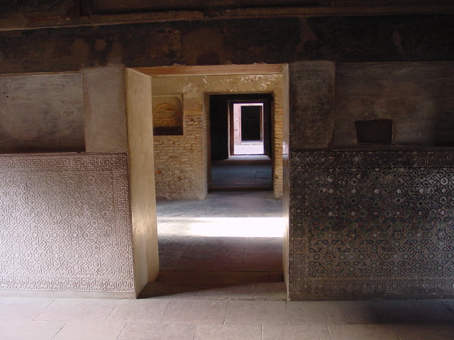 india061.JPG