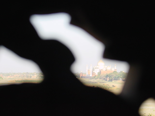 india067.JPG