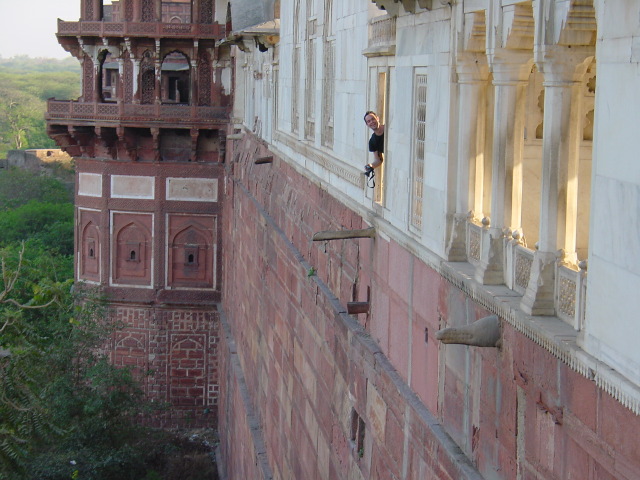 india084.JPG