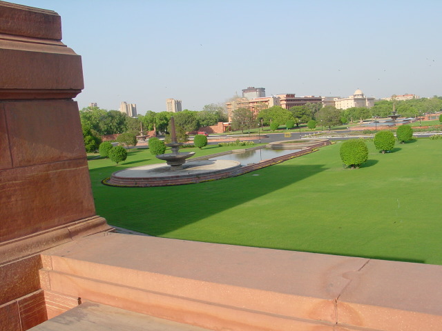 india210.JPG